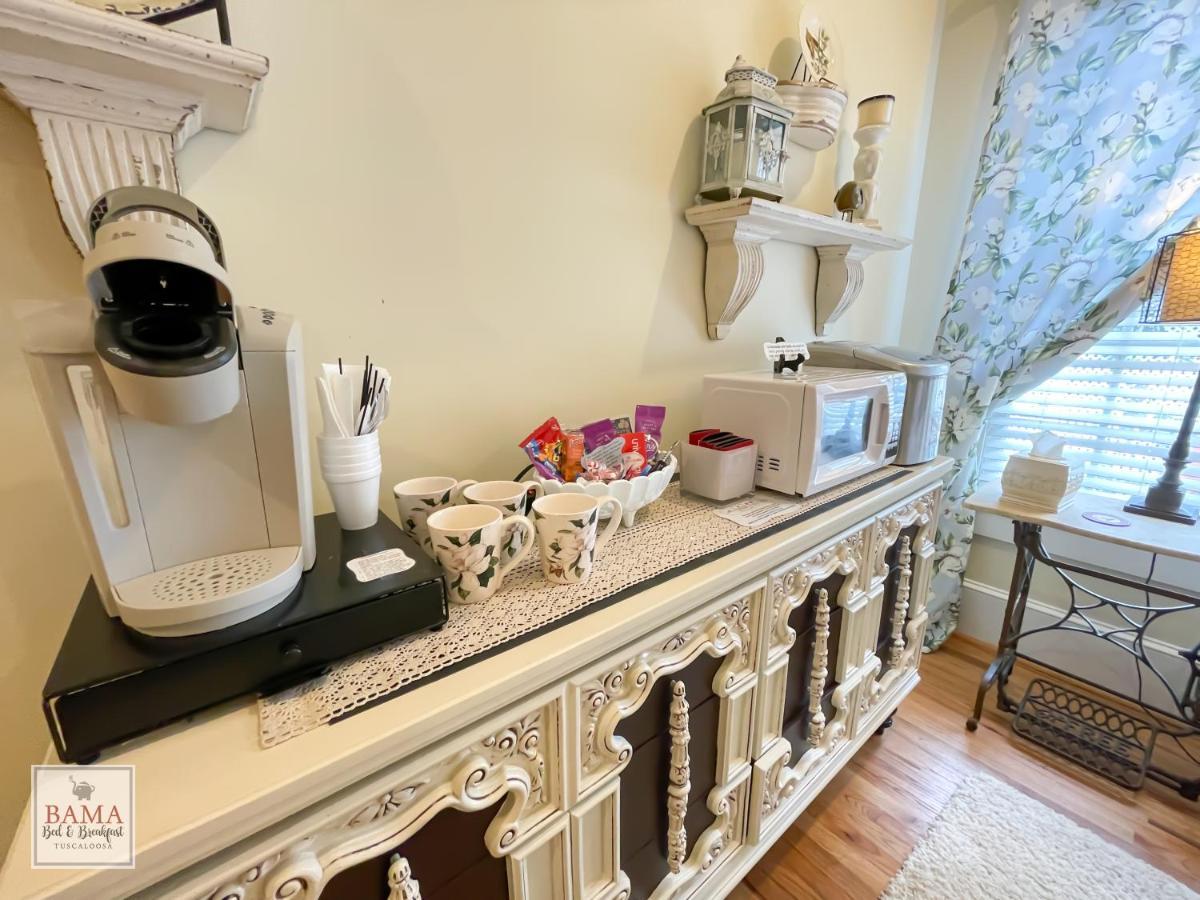 Bama Bed And Breakfast - Magnolia Family Suite タスカルーサ エクステリア 写真
